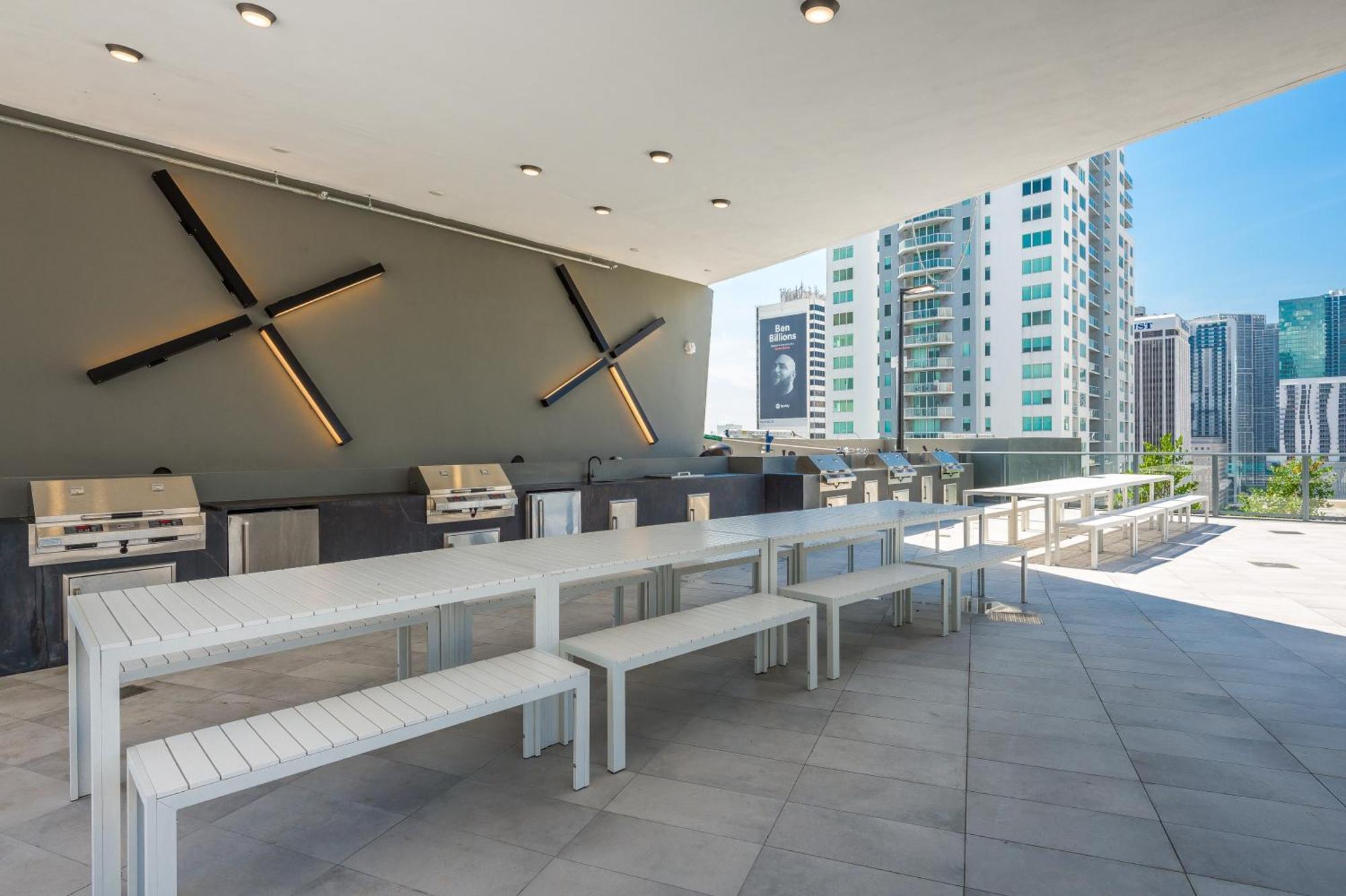 Sentral Alea Miami Aparthotel Ngoại thất bức ảnh